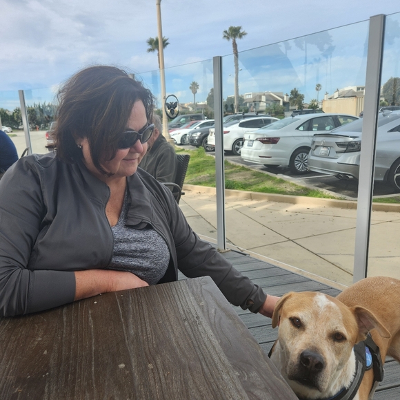 Meet Your Posher, Tamra - Picture 4 of 12